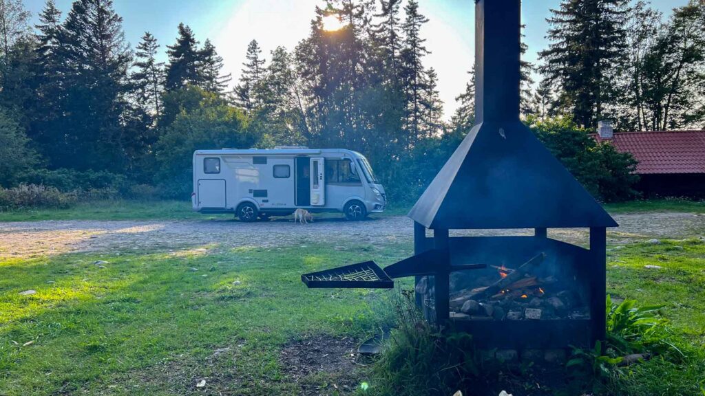 Estland Juminda RMK BBQ Hymer Exsis-i 588 Route51