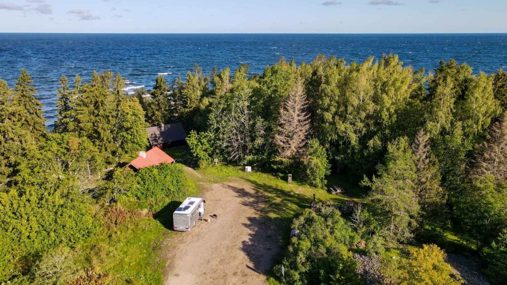 Estland Juminda RMK Drone Hymer Exsis-i 588 Route51