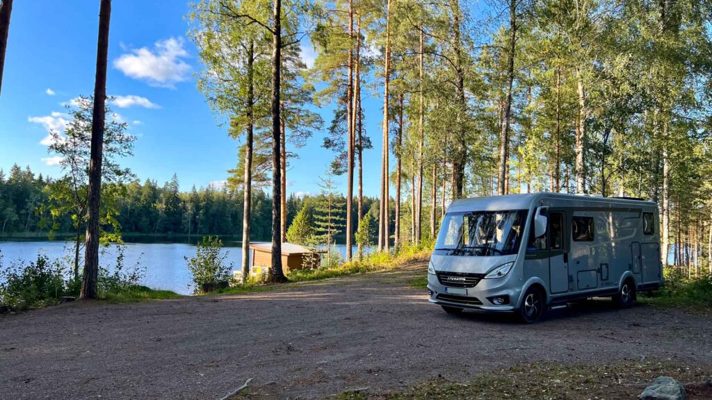Finland Borga Hymer Exsis-i 588 Route51