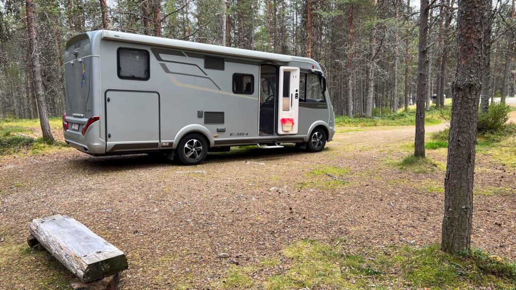 Finland Inari Lunch Hymer Exsis-i 588 Route51