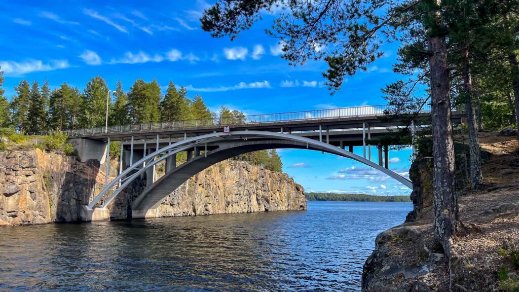 Finland Lappeenranta Brug Hymer Exsis-i 588 Route51