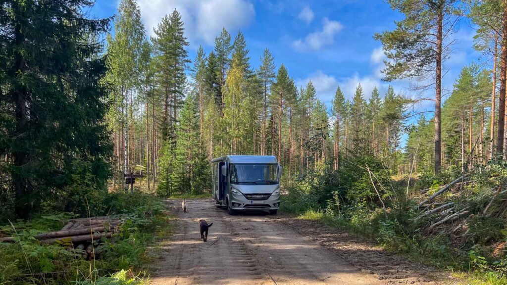 Finland Savitaipale Hike Hymer Exsis-i 588 Route51
