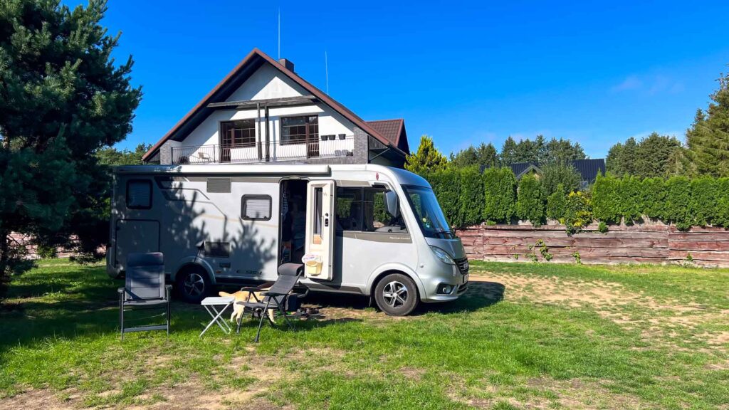 Litouwen Palanga Camping at Sea Hymer Exsis-i 588 Route51