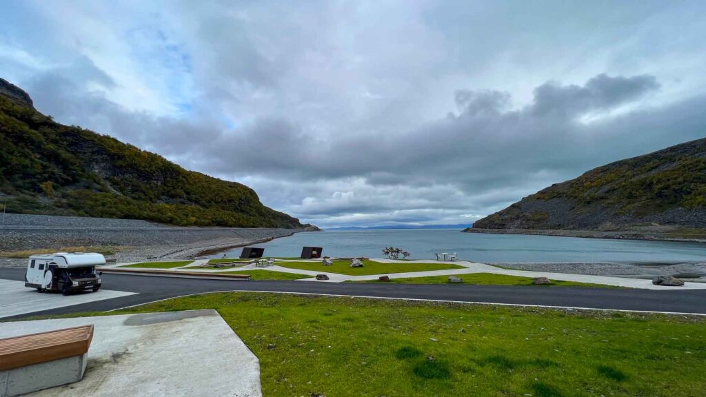 Noorwegen Serviceplek Posangerfjord Hymer Exsis-i 588 Route51