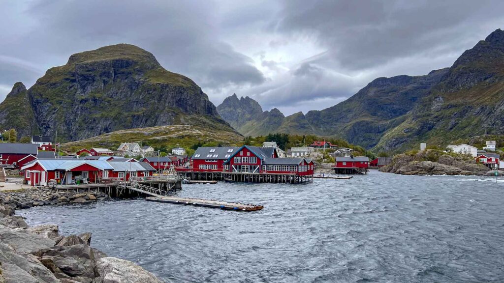 Noorwegen Å Harbour Hymer Exsis-i 588 Route51