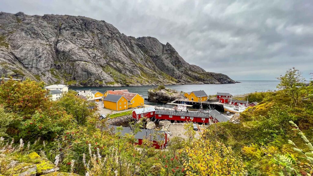 Noorwegen Nusfjord Lofoten Hymer Exsis-i 588 Route51