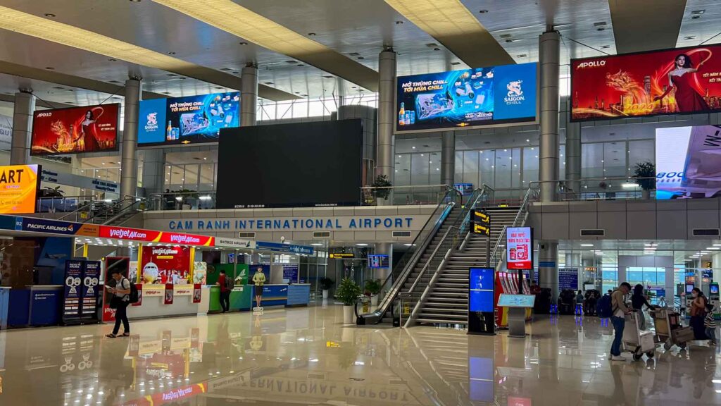 Vietnam Cam Ranh International Airport Check In 6Only