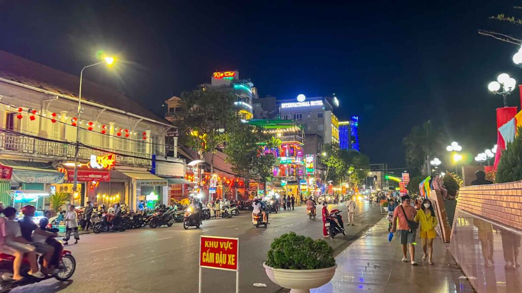 Vietnam Mekong Delta Can Tho By Night 6Only