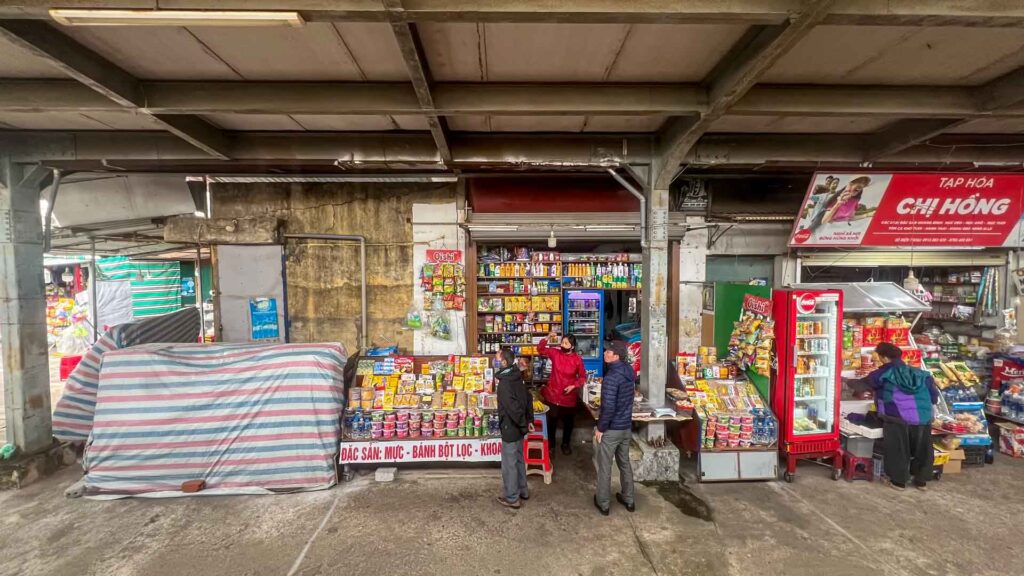 Vietnam Night Train Station Shop 6Only