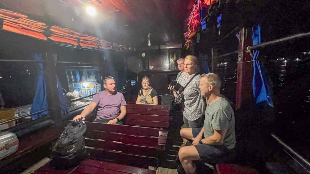 Vietnam Whale Island Bootovertocht 6Only