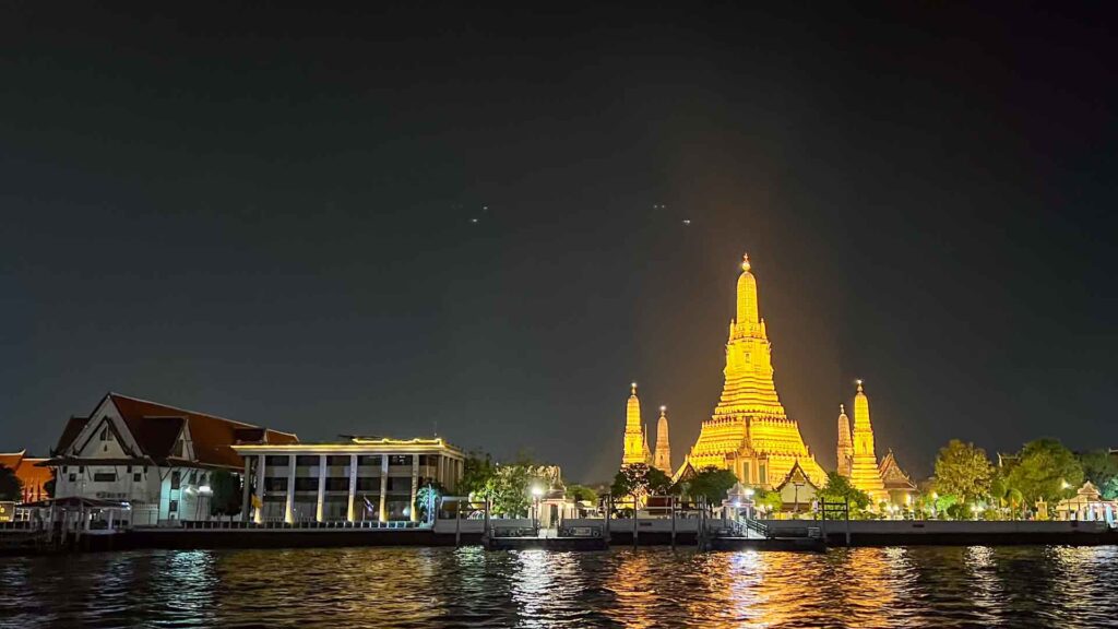 Thailand Bangkok Rivercruise Wat Arun 6Only