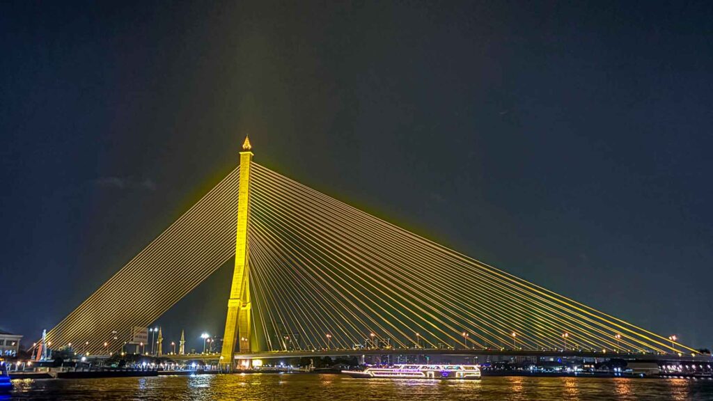 Thailand Bangkok Viva Alangka Cruise Bridge 6Only