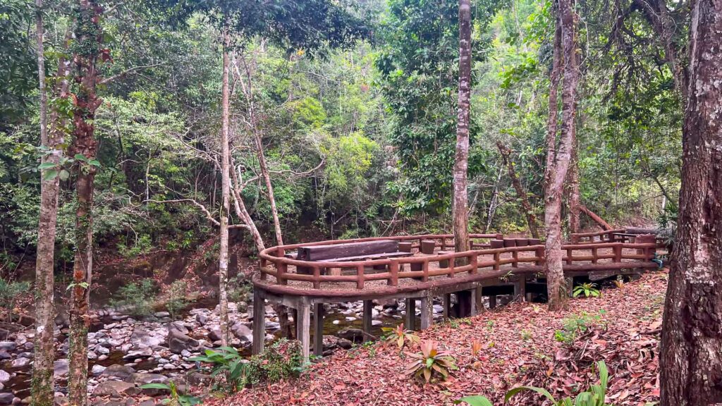 Thailand Koh Chang Khlong Phlu Waterfall Uitzichtpunt 6Only