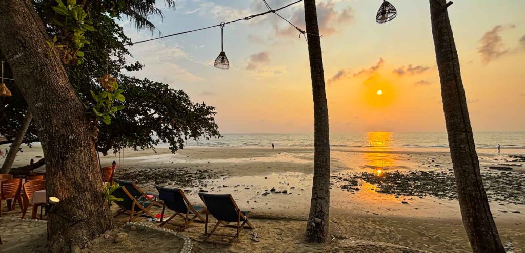 Thailand Koh Chang Pandu Resort Beach Sunset 6Only