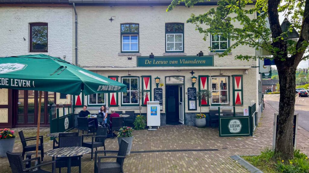 Nederland Gulpen Leeuw van Vlaanderen Hymer Exsis-i 588 Route51