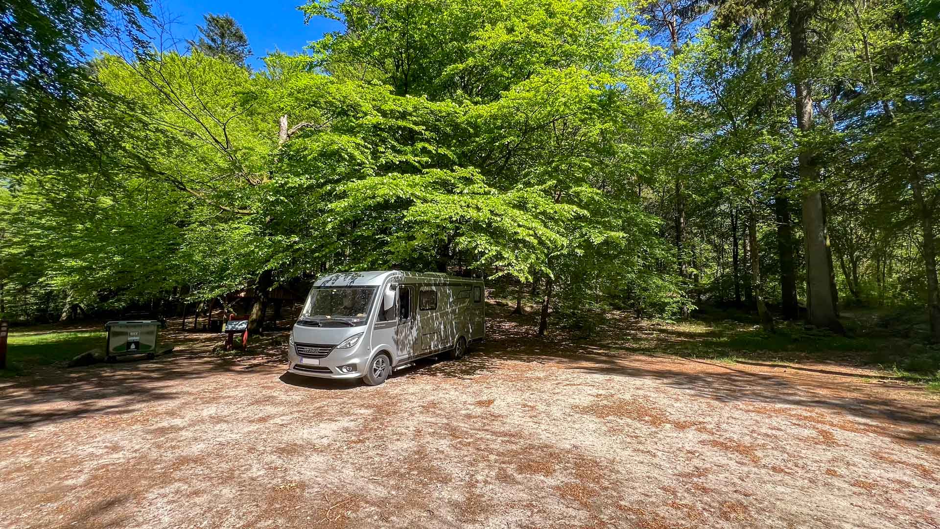 Denemarken Vejle Lunch Hymer Exsis-I 588 Route51 Denemarken Vejle Lunch Hymer Exsis-I 588 Route51