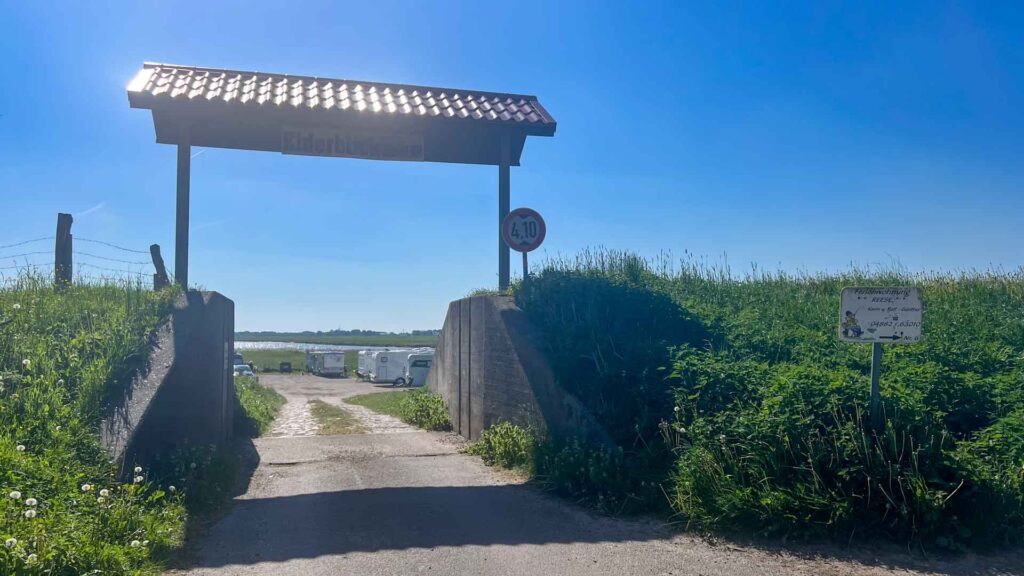 Duitsland Groven Wolversum Ingang Hymer Exsis-I Route51