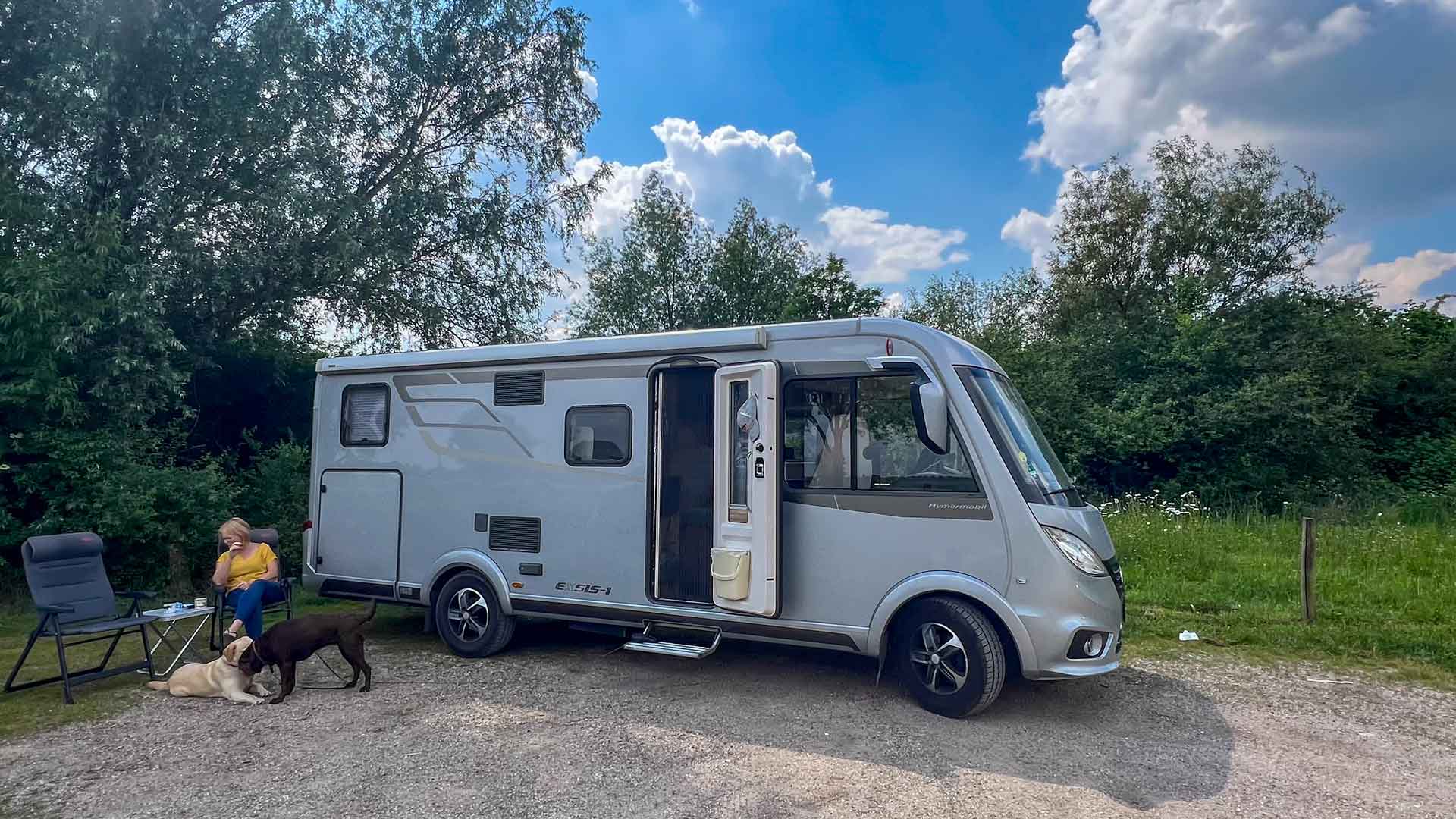 Nederland Gendringen Jeannette Stella Geeske Hymer Exsis-I 588 Route51 Nederland Gendringen Jeannette Stella Geeske Hymer Exsis-I 588 Route51