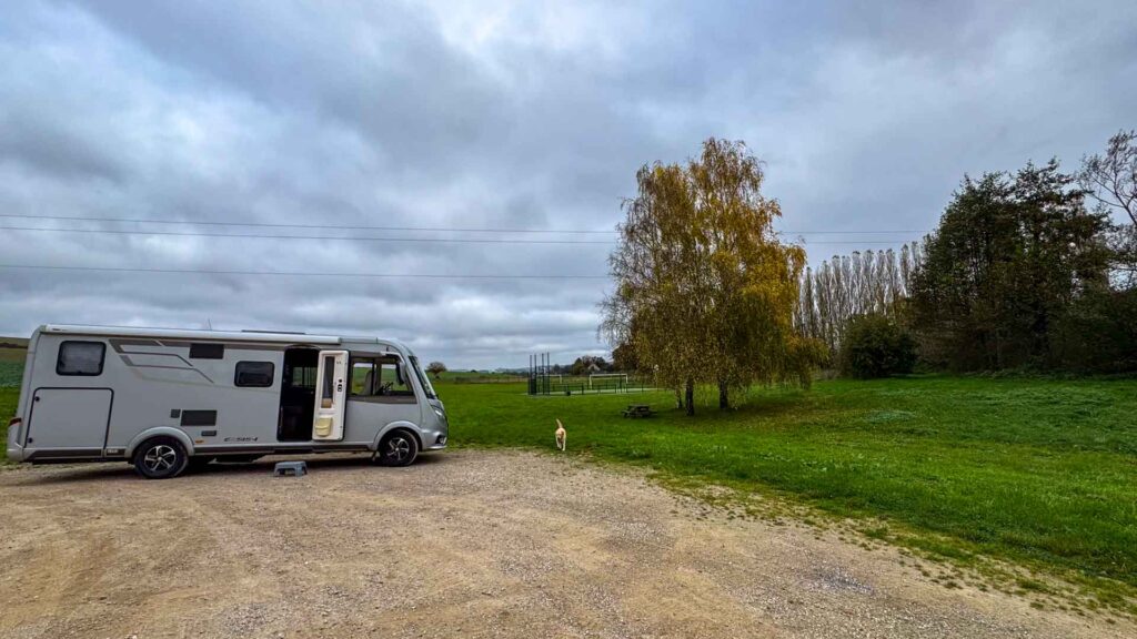 Frankrijk Collemiers Lunch Jansen-Arts Hymer Exsis-I 588 Route51