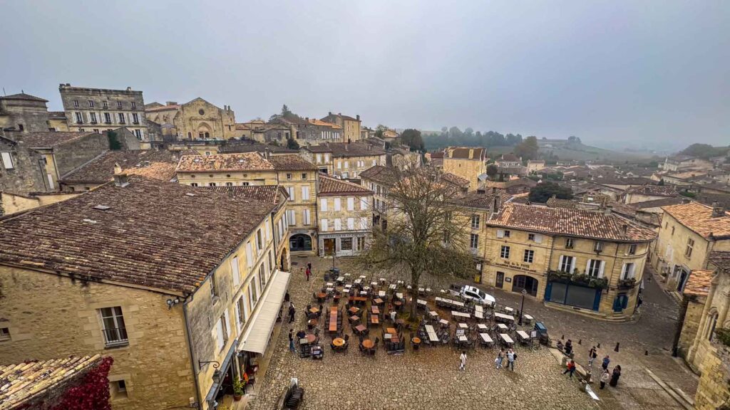 Frankrijk Saint-Émilion City Center Jansen-Arts Hymer Exsis-I 588 Route51