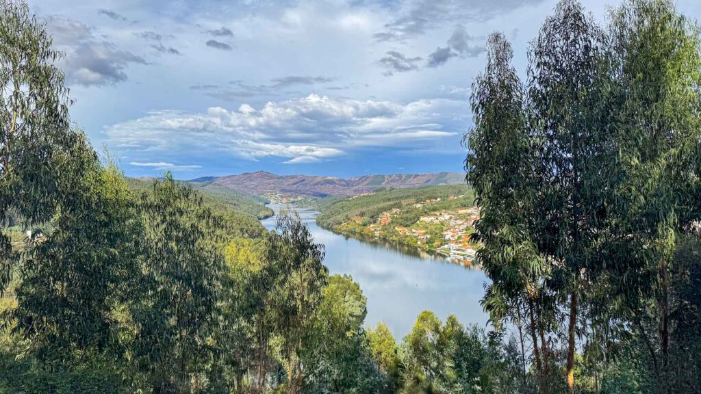 Portugal Douro Jansen-Arts Hymer Exsis-I 588 Route51