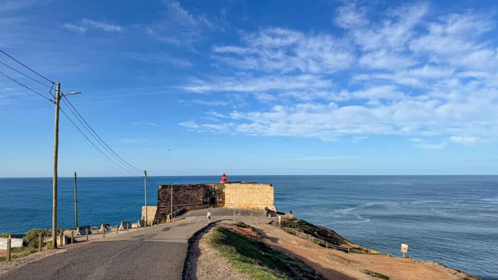 Portugal Farol de Nazare Jansen-Arts Hymer Exsis-I 588 Route51