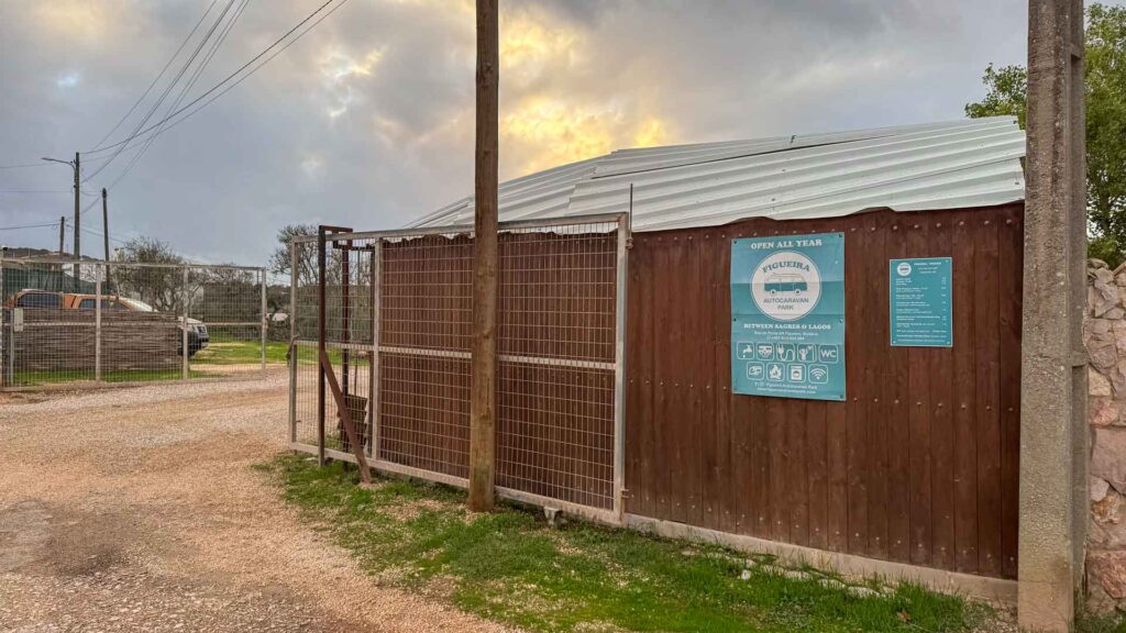 Portugal Figueira Camperplaats ingang Jansen-Arts Hymer Exsis-I 588 Route51