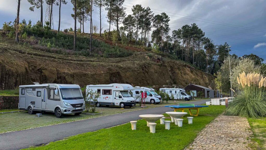 Portugal Parque de Camposmo de Mourilhe Plaats Jansen-Arts Hymer Exsis-I 588 Route51