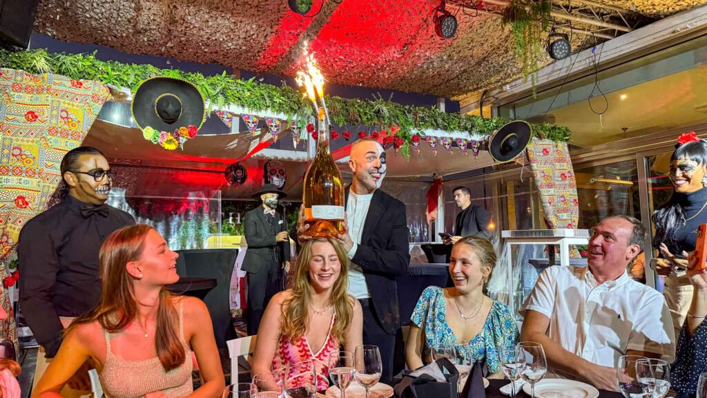 Portugal Vilamoura ThaiBeachClub Rose Jansen-Arts Hymer Exsis-I 588 Route51