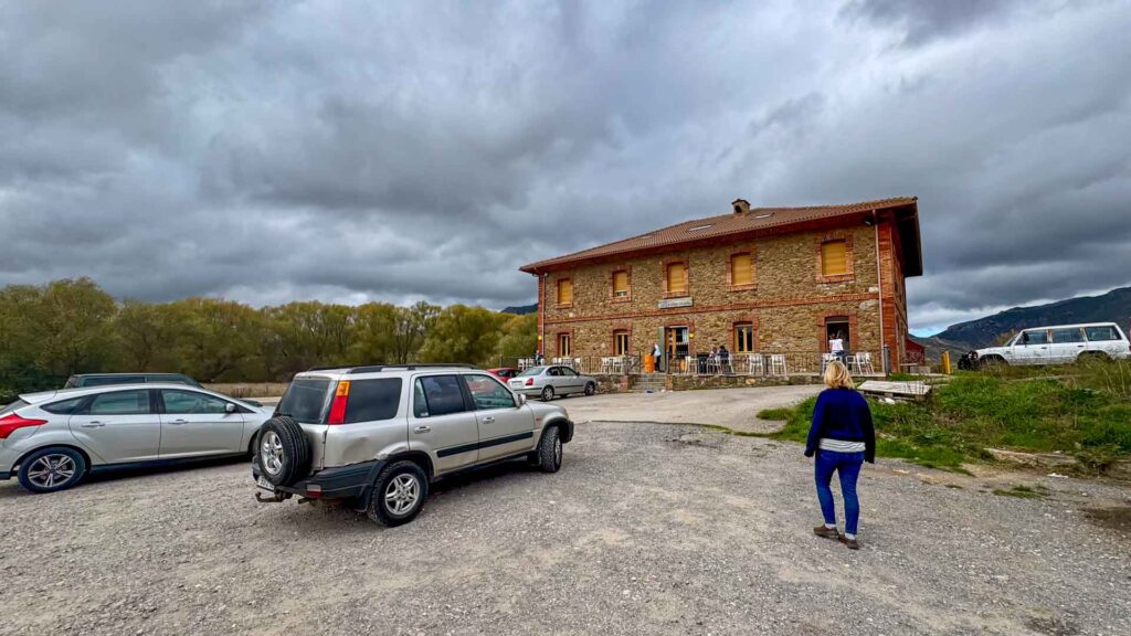 Spanje Villamanín Restaurant Jansen-Arts Hymer Exsis-i 588 Route51