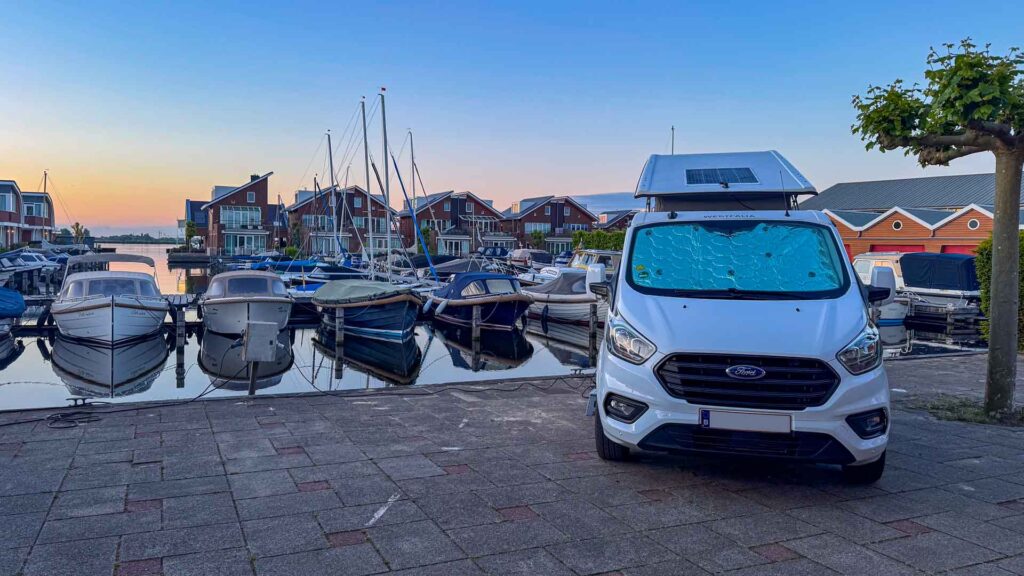 Nederland Uitgeest Jachthaven Westfalia Kelsey Route51