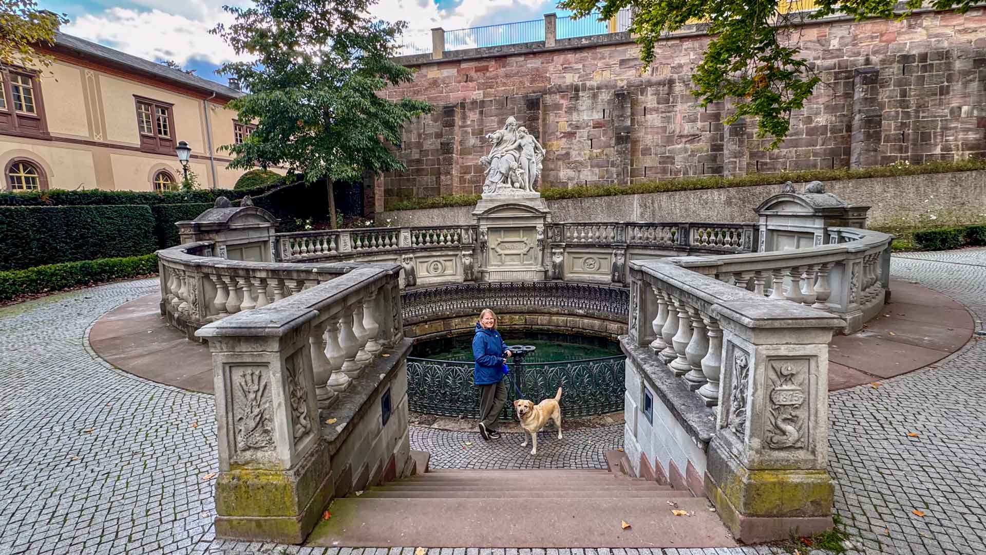 Duitsland Donaueschingen Donauquelle Jeannette Stella Hymer ML-T 570 4x4 Offroad Offgrid Route51