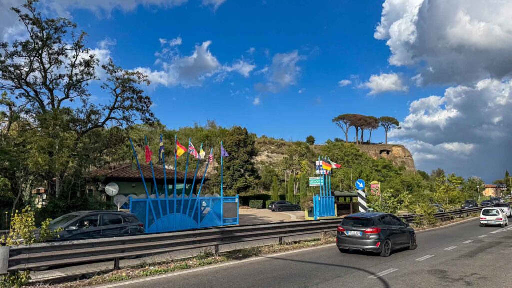 Italie Rome Camping Village Flaminio Hymer ML-T 570 4x4 Offroad Offgrid Route51