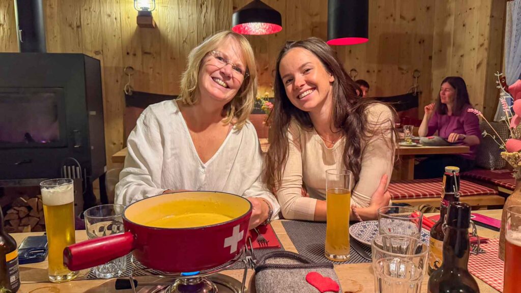 Zwitserland Pontresina Kaasfondue Hymer ML-T 570 4x4 Offroad Offgrid Route51