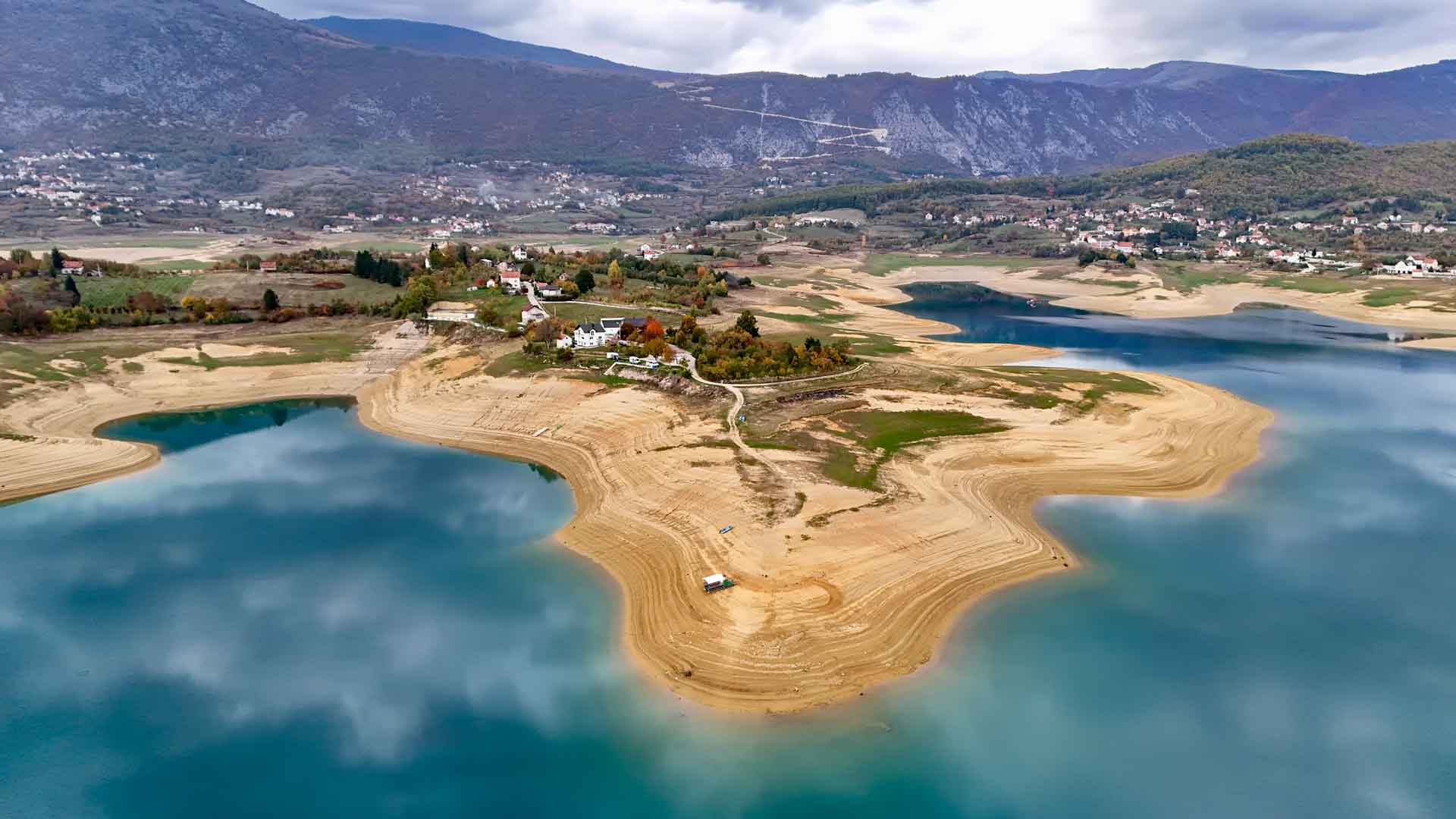 Bosnie en Herzegovina Lake Rama Camping Bosnjak Drone Hymer ML-T-570 4x4 Offroad Route51