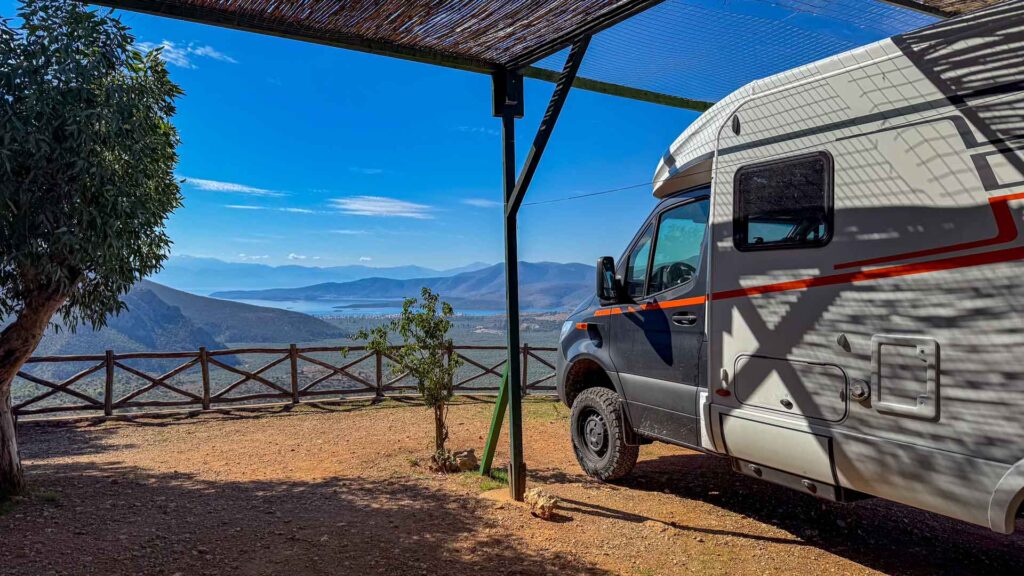 Griekenland Camping Delphi Drone Front Hymer ML-T-570 4x4 Offroad Offgrid Route51