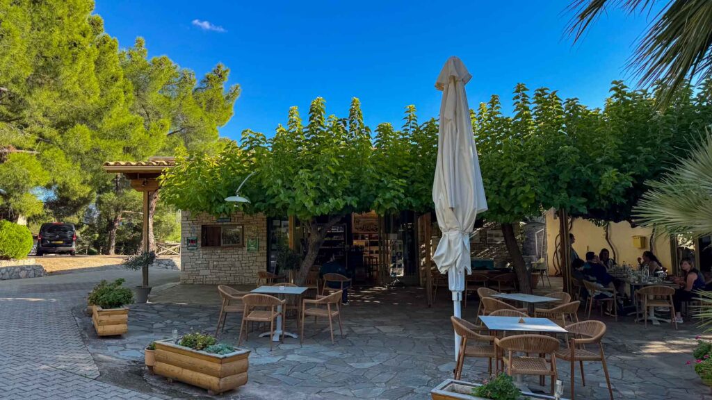 Griekenland Camping Delphi Receptie Hymer ML-T-570 4x4 Offroad Offgrid Route51