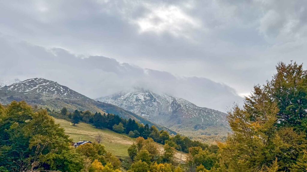 Kosovo Natuur Bergtop Hymer ML-T-570 4x4 Offroad Offgrid Route51