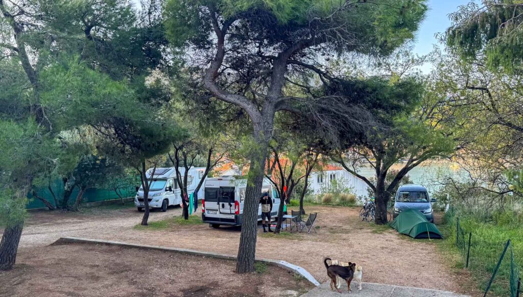 Kroatie Zuljana Camp Sunce Hymer ML-T-570 4x4 Offroad Route51