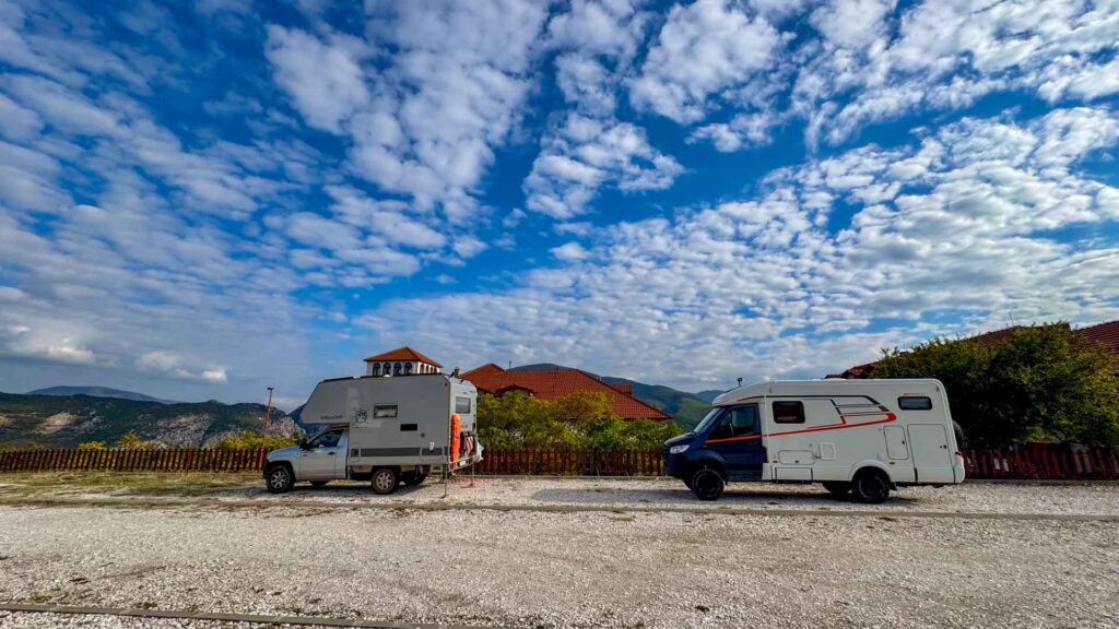 Noord-Macedonie Demir Kapija Popova Kula Winery Camperplaats Hymer ML-T-570 4x4 Offroad Offgrid Route51