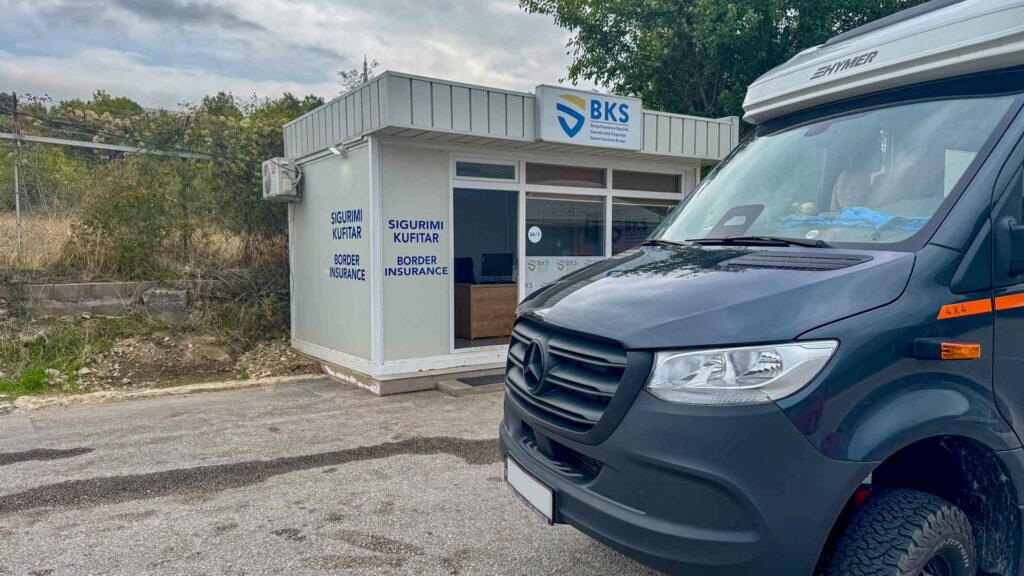 Noord-Macedonie Kosovo Border Insurance Hymer ML-T-570 4x4 Offroad Offgrid Route51