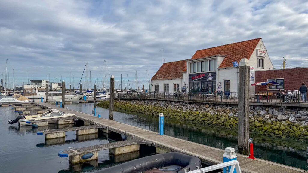 Vis halen bij De Viskêête in Yerseke